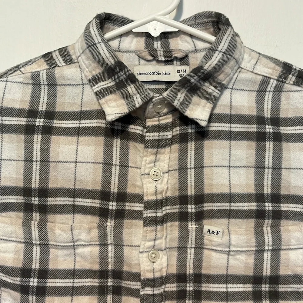 Abercrombie Kids Plaid Flannel Long Sleeve Button Down‎ Size 13/14